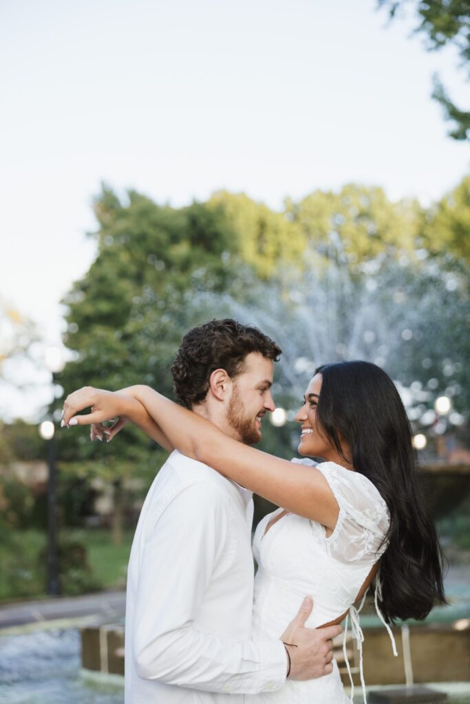 cleveland engagement photographer