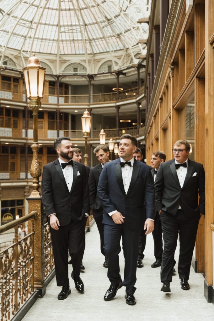 cleveland wedding groomsman photos