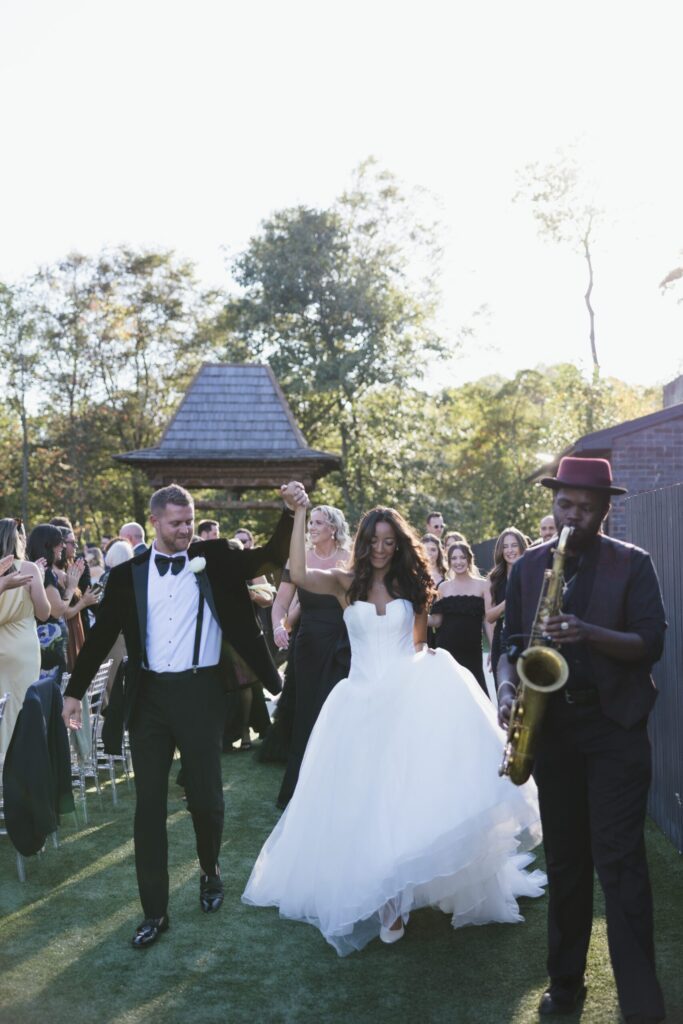 wedding ceremony in a stress free wedding timeline