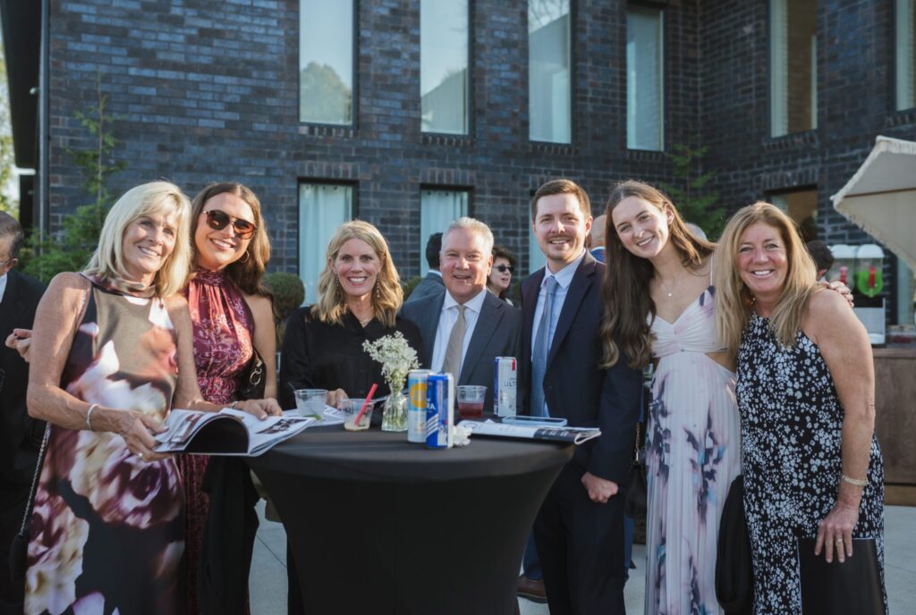 wedding guest photos