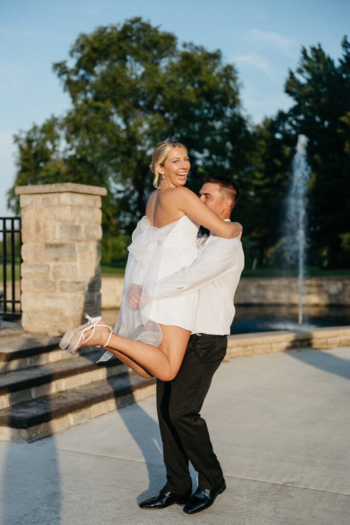 fun bride and groom photos
